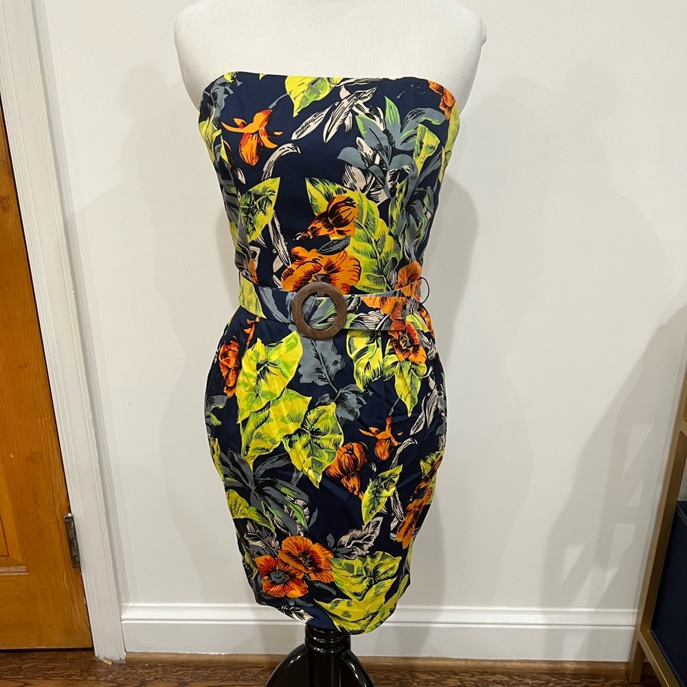 EUC FRENCH CONNECTION Tropical Floral Print Belted Mini Strapless Dress Sz 4